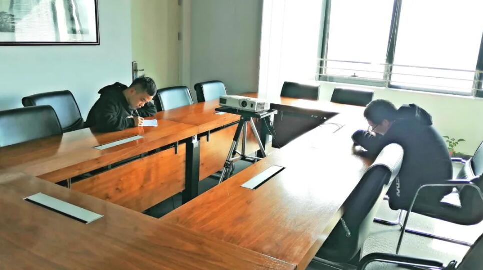 促高質(zhì)量發(fā)展,西馳電氣開(kāi)展2020年員工技能測(cè)評(píng)(圖2) 促高質(zhì)量發(fā)展,西馳電氣開(kāi)展2020年員工技能測(cè)評(píng)(圖2)